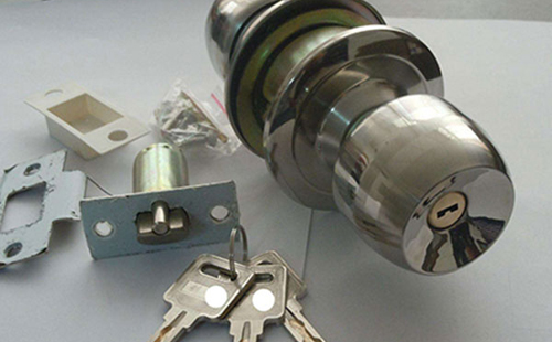 自流井24小时上门开锁公司