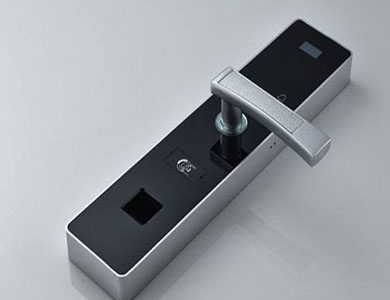 自流井24小时上门开锁公司