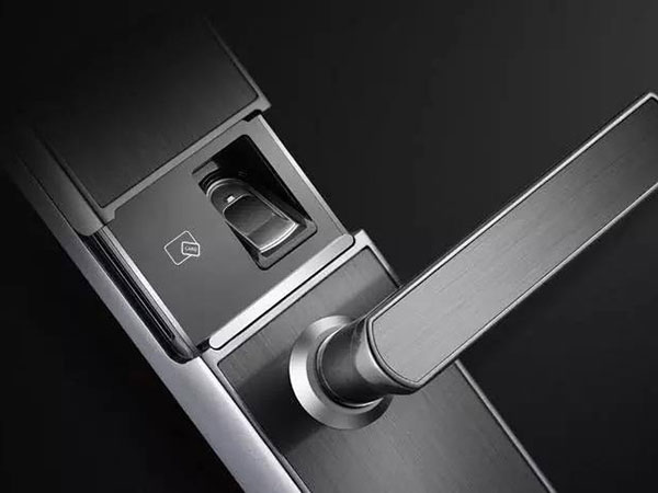 自流井24小时上门开锁公司